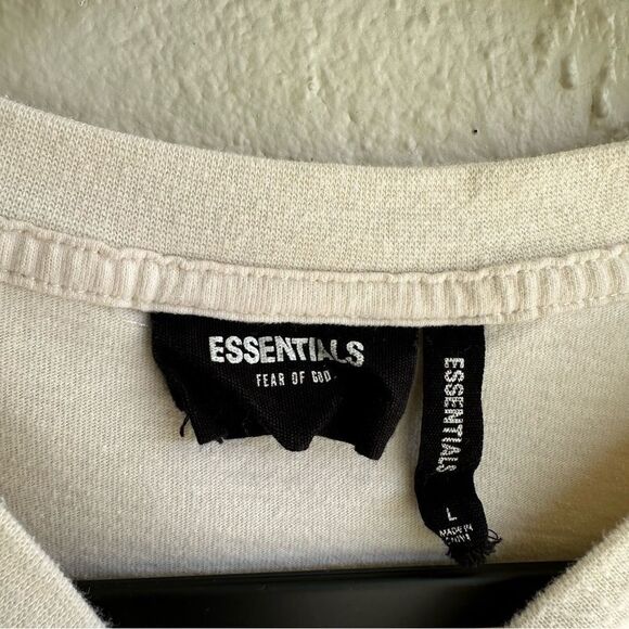 ESSENTIALS Tee Shirt Men Large Graphic Spellout - Picture 4 of 6